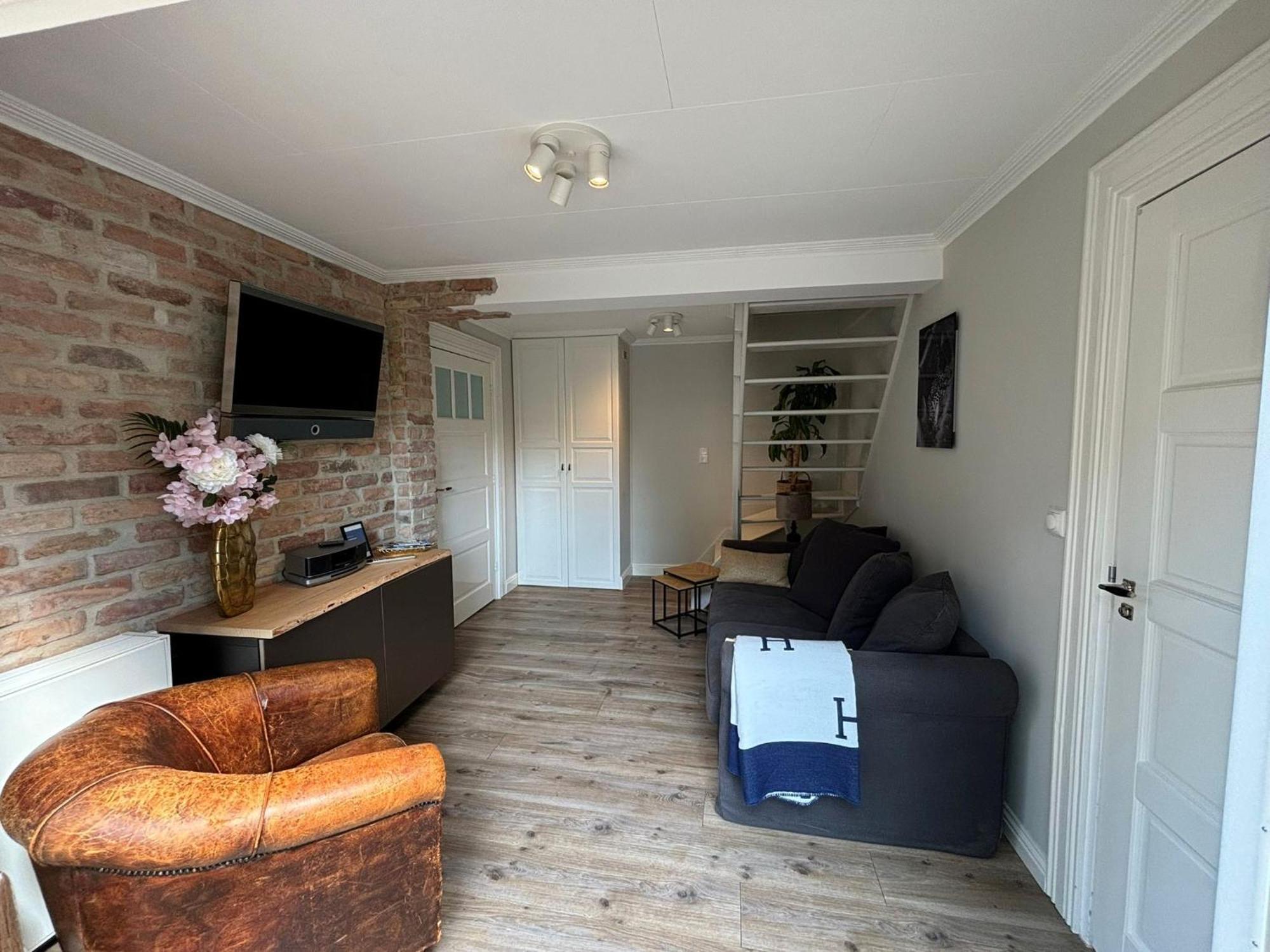 Voorsterstaete Former Barn, Including Jacuzzi Voorst Gem Voorst ภายนอก รูปภาพ